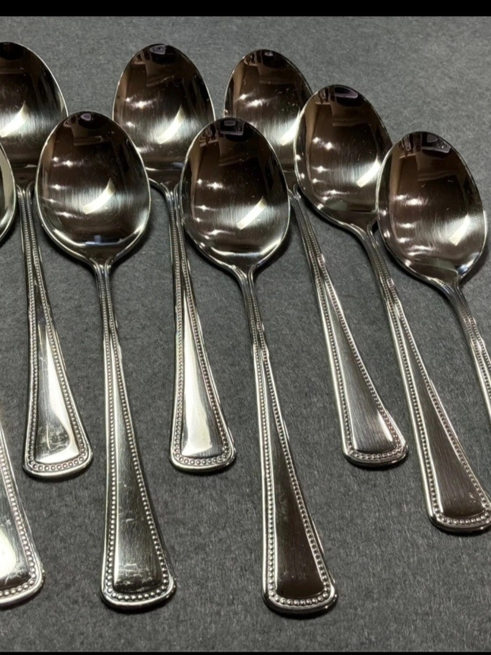 Oneida Silver Beaded Edge Teaspoons Set